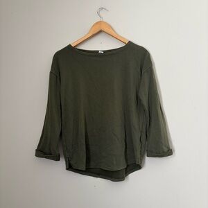 2/$10 Old Navy Dark Green Long Sleeve Women's Top